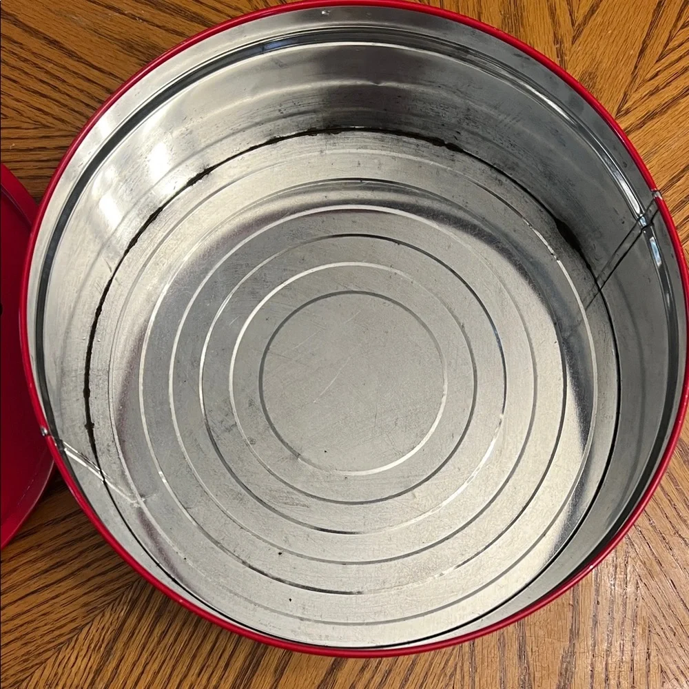 Vintage Pennsylvania Dutch  Red Decorative Tin with Black and Gold Accents